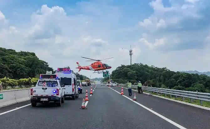 武鸣区高速公路汽车救援案例