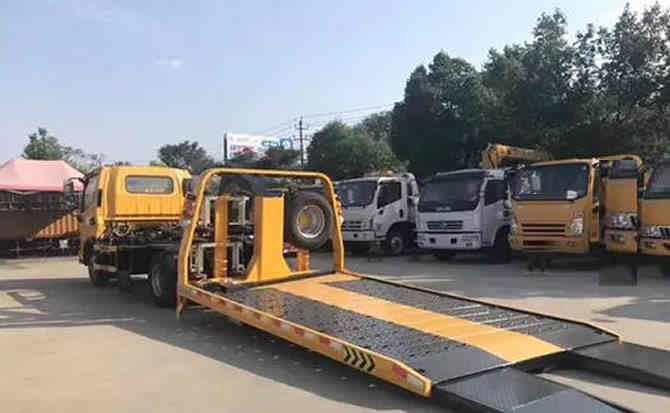 武鸣区汽车中途维修案例